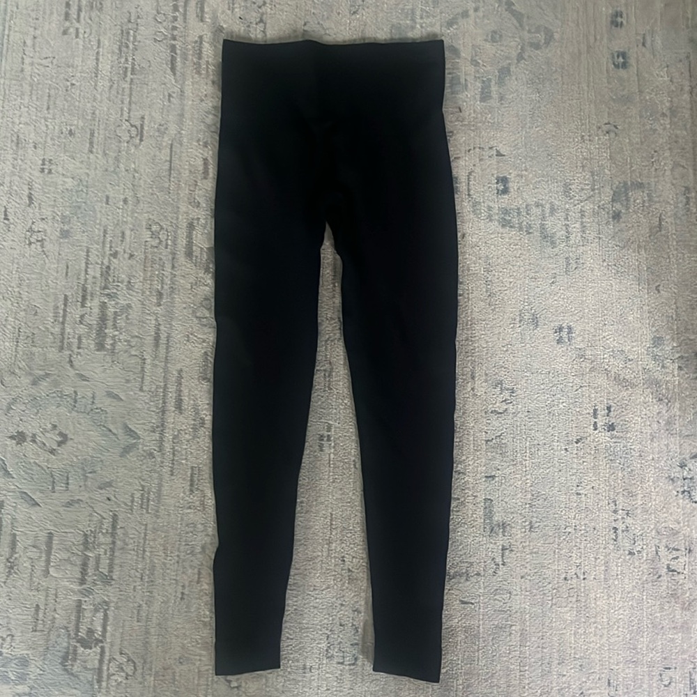 SET ACTIVE black leggings